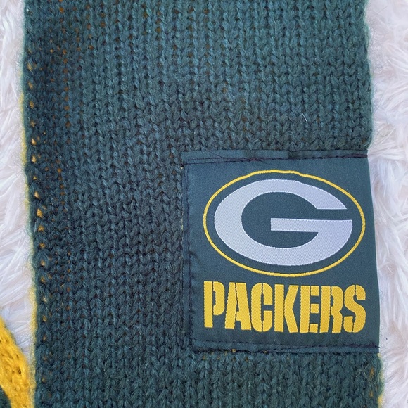 Green Bay Packers Reversible Infinity Scarf - Picture 2 of 6
